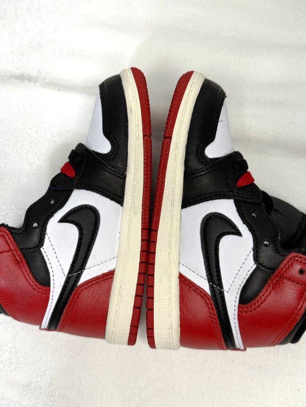 Nike Air Jordan 1 Retro High OG (TD) White/Black-Varsity Red Toddler Size 8C NIB - Picture 4 of 8